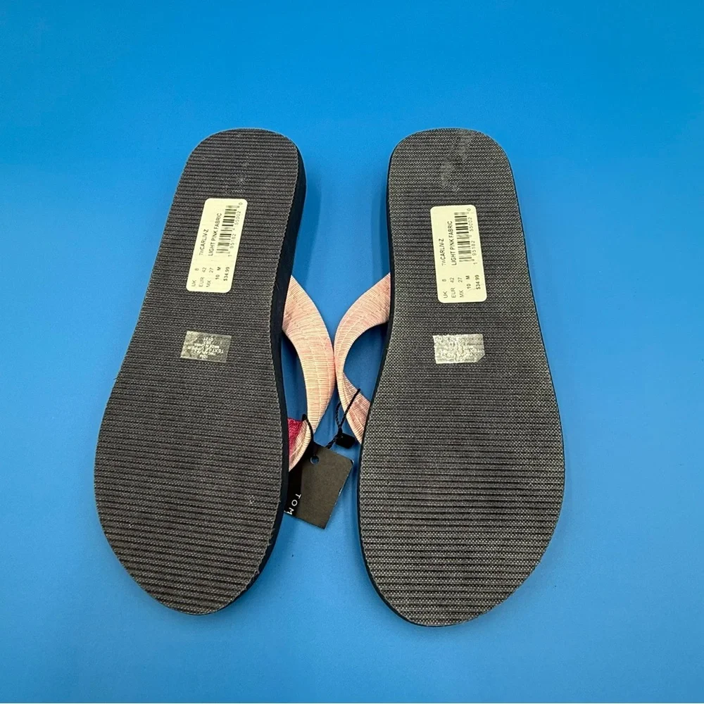 Tommy Hilfiger Black and‎ Pink Sandals, NWT ships next day .